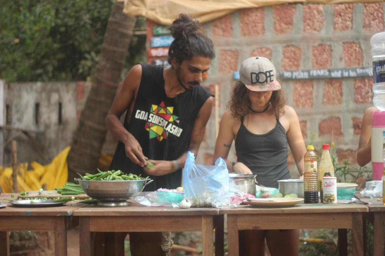 Namahstay Eco Hostel & Coworking & Art Community Space Arambol Exterior photo