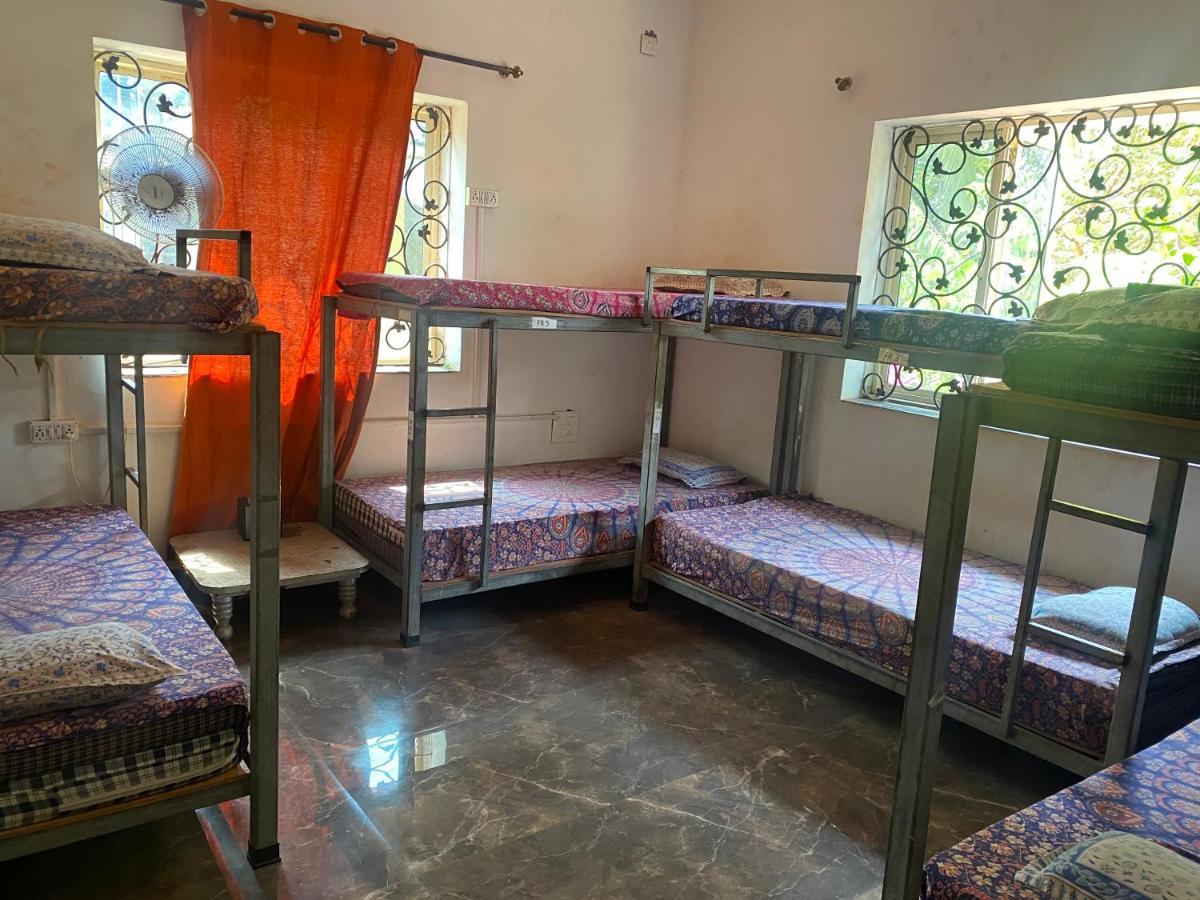 Namahstay Eco Hostel & Coworking & Art Community Space Arambol Exterior photo