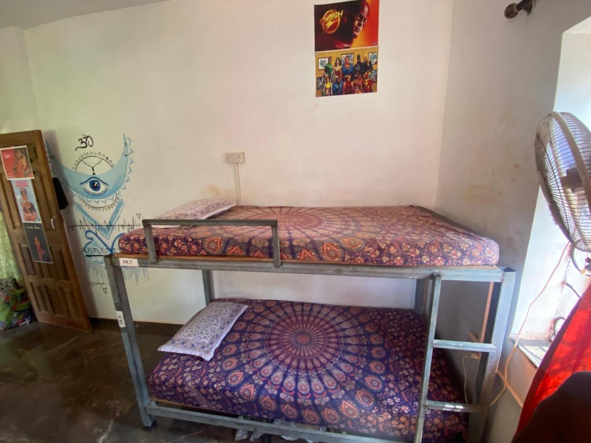 Namahstay Eco Hostel & Coworking & Art Community Space Arambol Exterior photo